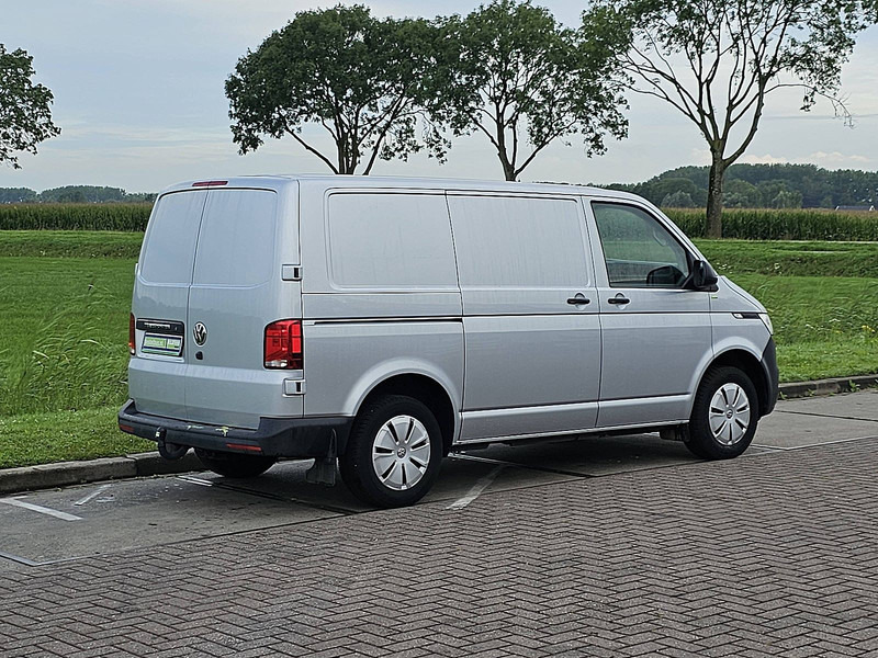 Volkswagen Transporter 2.0 TDI ac EURO6 - Легковой фургон: фото 3 Volkswagen Transporter 2.0 TDI ac EURO6 - Легковой фургон: фото 3
