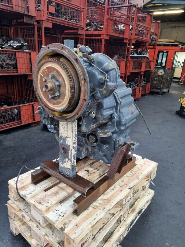 Komatsu WA320-3 Gearbox (Plant) - Коробка передач для Строительной техники: фото 4 Komatsu WA320-3 Gearbox (Plant) - Коробка передач для Строительной техники: фото 4
