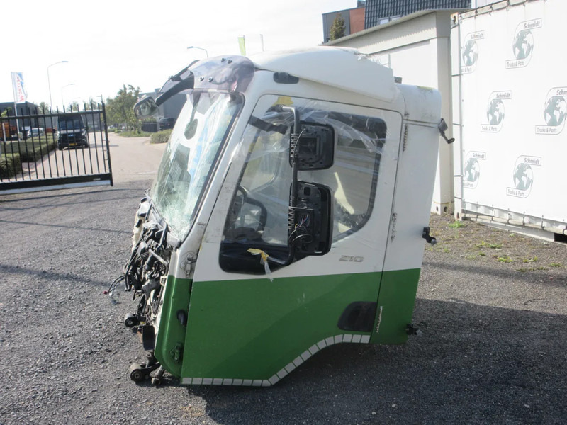 DAF 2363288 DAF 210 LF CABINE MODEL 2018 EURO 6 LICHT BESCHADIG VOOR ZIJDEN - Кабина и интерьер для Грузовиков: фото 3 DAF 2363288 DAF 210 LF CABINE MODEL 2018 EURO 6 LICHT BESCHADIG VOOR ZIJDEN - Кабина и интерьер для Грузовиков: фото 3