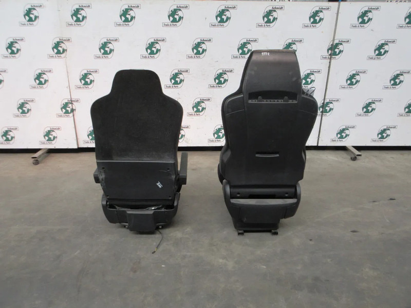 DAF 81.62307-6681 // 81.62307-6628 STOELEN SET MAN 18.500 MODEL 2020 - Сиденье для Грузовиков: фото 3 DAF 81.62307-6681 // 81.62307-6628 STOELEN SET MAN 18.500 MODEL 2020 - Сиденье для Грузовиков: фото 3