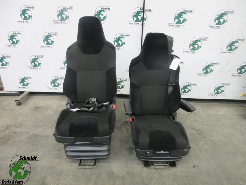 MAN 81.62310-6439 // 81.62310-6394 STOELEN SET MAN 18.430 MODEL 2023 - Сиденье для Грузовиков: фото 1 MAN 81.62310-6439 // 81.62310-6394 STOELEN SET MAN 18.430 MODEL 2023 - Сиденье для Грузовиков: фото 1