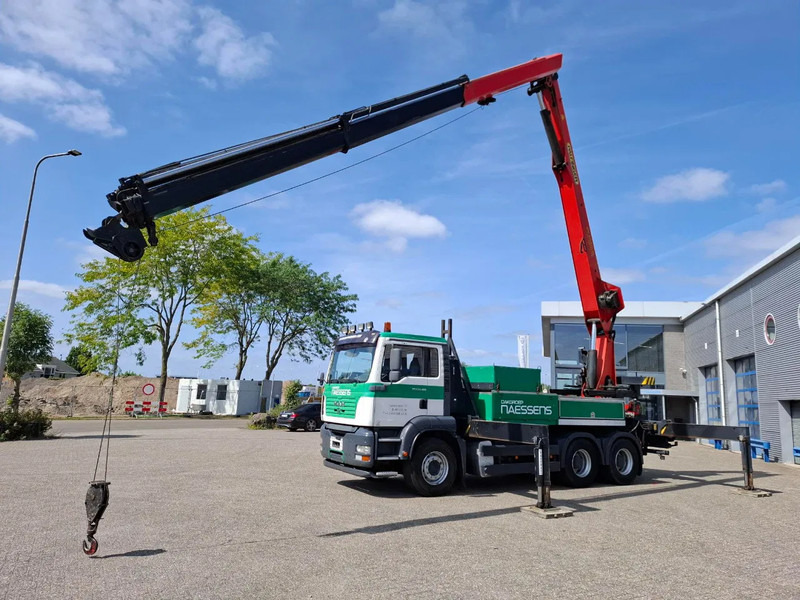 MAN TGA 33.410 / 6X4 / PALFINGER PK4000 1EL ROOFER CRANE / 25M / REMOTE / 2X BIG AXLE / 490677 KM / MANUAL / EURO-3 / 2005 - Автоманипулятор: фото 2 MAN TGA 33.410 / 6X4 / PALFINGER PK4000 1EL ROOFER CRANE / 25M / REMOTE / 2X BIG AXLE / 490677 KM / MANUAL / EURO-3 / 2005 - Автоманипулятор: фото 2