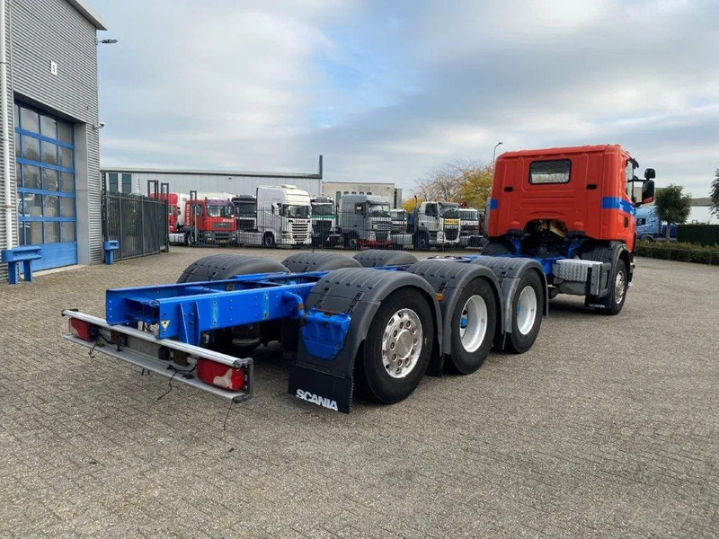 Scania G400 / 8X4 / 9TON FRONT AXLE / PTO / LIFT+LENKACHSE / ALCOA'S / AIRCO / MANUAL / EURO-5 / 2011 - Грузовик-шасси: фото 5 Scania G400 / 8X4 / 9TON FRONT AXLE / PTO / LIFT+LENKACHSE / ALCOA'S / AIRCO / MANUAL / EURO-5 / 2011 - Грузовик-шасси: фото 5