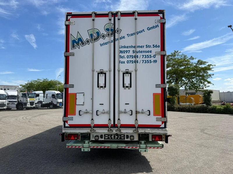 Scania R450 / RETARDER / ISOLATED GERMAN FLOWER COMBI / THROUGH-LOADING SYSTEM / 2XPLATFORM / LIFT+LENKACHSE / LWDS / EURO-6 / 2014 - Рефрижератор: фото 4 Scania R450 / RETARDER / ISOLATED GERMAN FLOWER COMBI / THROUGH-LOADING SYSTEM / 2XPLATFORM / LIFT+LENKACHSE / LWDS / EURO-6 / 2014 - Рефрижератор: фото 4