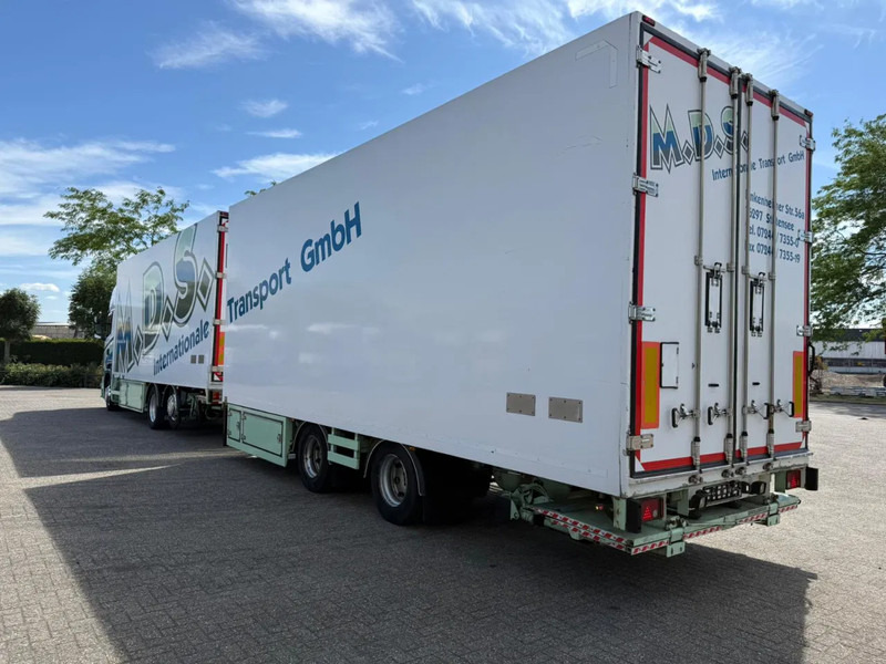 Scania R450 / RETARDER / ISOLATED GERMAN FLOWER COMBI / THROUGH-LOADING SYSTEM / 2XPLATFORM / LIFT+LENKACHSE / LWDS / EURO-6 / 2014 - Рефрижератор: фото 3 Scania R450 / RETARDER / ISOLATED GERMAN FLOWER COMBI / THROUGH-LOADING SYSTEM / 2XPLATFORM / LIFT+LENKACHSE / LWDS / EURO-6 / 2014 - Рефрижератор: фото 3