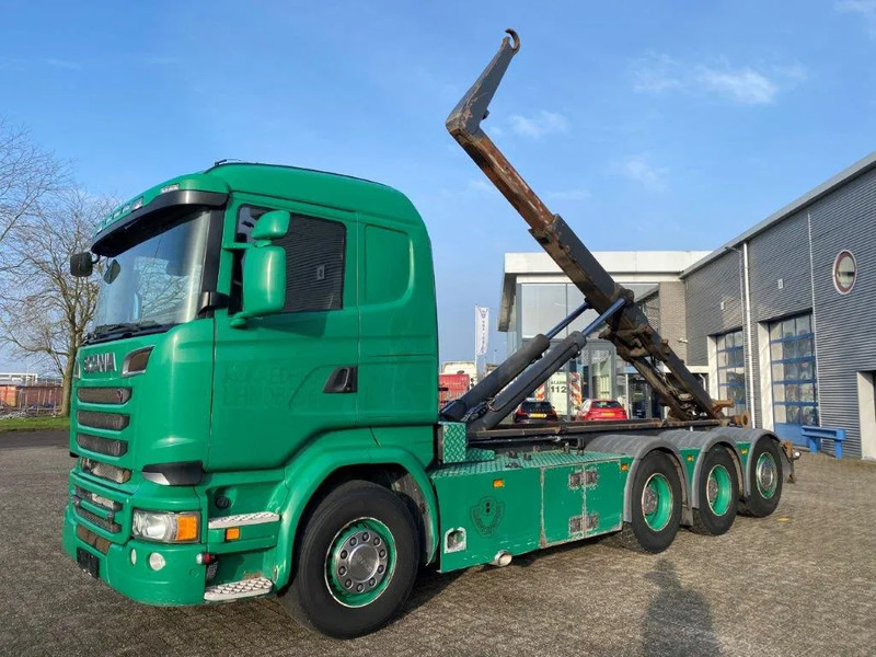 Scania R520 V8 / 8X4 / BIG AXLE / AJK HOOKLIFT 30TON / LIFT+LENKACHSE / NAVI / LEATHER / FULL-AIR / AUTOMATIC / EURO-6 / 2015 - Крюковой мультилифт: фото 1 Scania R520 V8 / 8X4 / BIG AXLE / AJK HOOKLIFT 30TON / LIFT+LENKACHSE / NAVI / LEATHER / FULL-AIR / AUTOMATIC / EURO-6 / 2015 - Крюковой мультилифт: фото 1