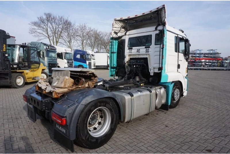 MAN TGS18.500 / AUTOMATIC / RETARDER / LOW ROOF / FULL AIR / NO DOCUMENTS / EURO-6 / 2019 - Тягач: фото 4 MAN TGS18.500 / AUTOMATIC / RETARDER / LOW ROOF / FULL AIR / NO DOCUMENTS / EURO-6 / 2019 - Тягач: фото 4