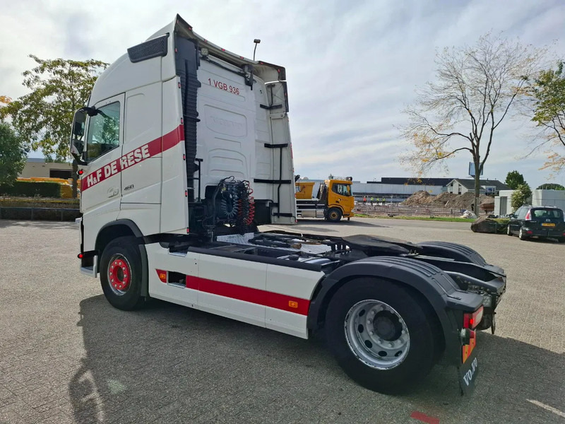 Volvo FH4-460 / VEB+ / HYDRAULICS / TUV:31-10-2025 / GEN2 V2 SMART TACHO / LWDS / SIDESKIRTS / FRIDGE / EURO-6 / 2018 - Тягач: фото 3 Volvo FH4-460 / VEB+ / HYDRAULICS / TUV:31-10-2025 / GEN2 V2 SMART TACHO / LWDS / SIDESKIRTS / FRIDGE / EURO-6 / 2018 - Тягач: фото 3