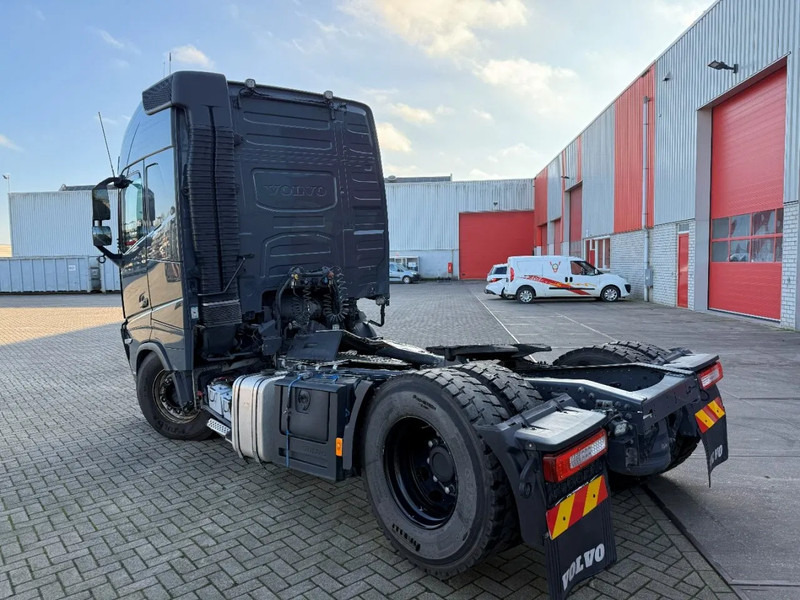 Volvo FH5-460 / VEB+ / HYDRAULICS / I-PARKCOOL / ONLY:188538 KM / FULL-AIR / ACC / LWDS / AUTOMATIC / EURO-6 / 2023 - Тягач: фото 3 Volvo FH5-460 / VEB+ / HYDRAULICS / I-PARKCOOL / ONLY:188538 KM / FULL-AIR / ACC / LWDS / AUTOMATIC / EURO-6 / 2023 - Тягач: фото 3