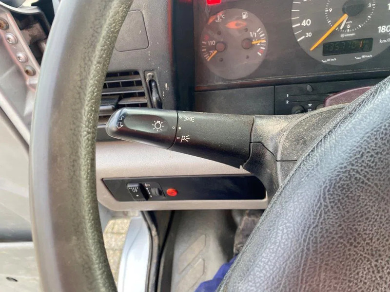 Малотоннажный седельный тягач Volkswagen LT46 / BE COMBI / NL VAN / ONLY:135769 KM / KUIPER TRAILER 5 TONS / MANUAL / 2003: фото 16