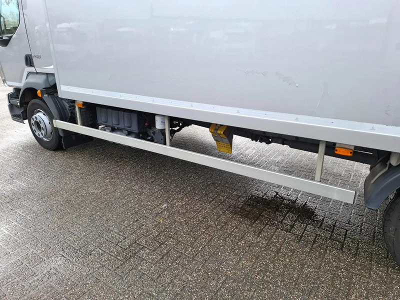 Грузовик с закрытым кузовом Volvo FL 240 / ONLY:340697 KM / BIG PLATFORM 2TON / TUV:29-01-2026 / LWDS / NAVI / SIDE DOOR / AUTOMATIC / EURO-6 / 2018: фото 16 Грузовик с закрытым кузовом Volvo FL 240 / ONLY:340697 KM / BIG PLATFORM 2TON / TUV:29-01-2026 / LWDS / NAVI / SIDE DOOR / AUTOMATIC / EURO-6 / 2018: фото 16