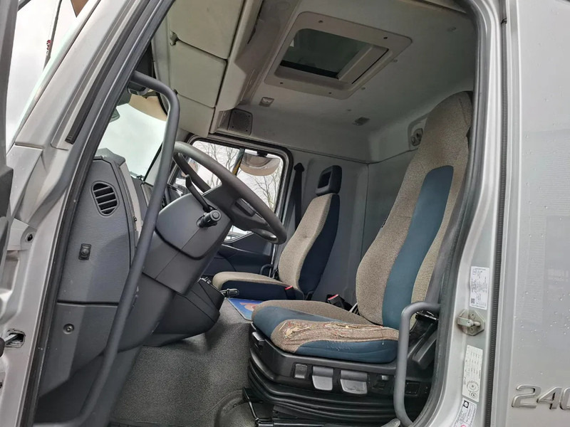 Грузовик с закрытым кузовом Volvo FL 240 / ONLY:340697 KM / BIG PLATFORM 2TON / TUV:29-01-2026 / LWDS / NAVI / SIDE DOOR / AUTOMATIC / EURO-6 / 2018: фото 18 Грузовик с закрытым кузовом Volvo FL 240 / ONLY:340697 KM / BIG PLATFORM 2TON / TUV:29-01-2026 / LWDS / NAVI / SIDE DOOR / AUTOMATIC / EURO-6 / 2018: фото 18