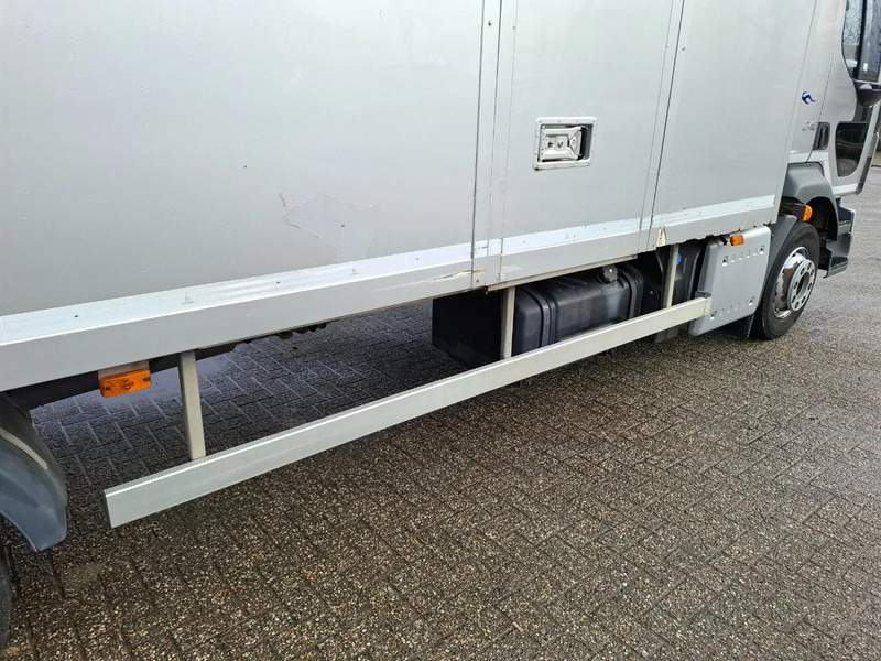 Грузовик с закрытым кузовом Volvo FL 240 / ONLY:340697 KM / BIG PLATFORM 2TON / TUV:29-01-2026 / LWDS / NAVI / SIDE DOOR / AUTOMATIC / EURO-6 / 2018: фото 17 Грузовик с закрытым кузовом Volvo FL 240 / ONLY:340697 KM / BIG PLATFORM 2TON / TUV:29-01-2026 / LWDS / NAVI / SIDE DOOR / AUTOMATIC / EURO-6 / 2018: фото 17