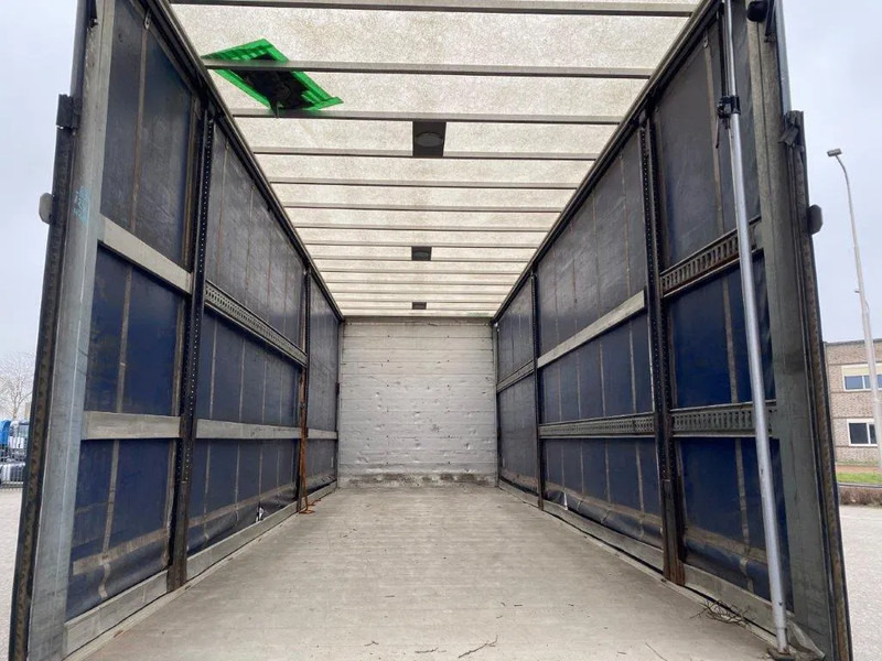 Volvo FM11-330 / LOW KM'S:472120 KM / LWDS / FULL-AIR / NAVI / CURTAIN SAILS / PLATFORM 2500KG / AUTOMATIC / EURO-6 / 2016 - Тентованный грузовик: фото 5 Volvo FM11-330 / LOW KM'S:472120 KM / LWDS / FULL-AIR / NAVI / CURTAIN SAILS / PLATFORM 2500KG / AUTOMATIC / EURO-6 / 2016 - Тентованный грузовик: фото 5