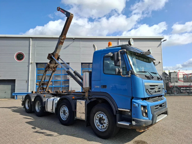 Volvo FMX 13-420 / 8X2 / HIAB 24 TON HOOK / VEB+ / ONLY:387622KM / AIRCO / AUTOMATIC / EURO-5 / 2011 - Крюковой мультилифт: фото 5 Volvo FMX 13-420 / 8X2 / HIAB 24 TON HOOK / VEB+ / ONLY:387622KM / AIRCO / AUTOMATIC / EURO-5 / 2011 - Крюковой мультилифт: фото 5