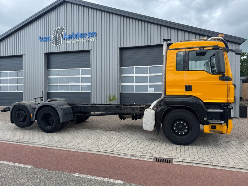 MAN TGS 26.360 6x2, Manual Gear, Steering Axle - Грузовик-шасси: фото 2 MAN TGS 26.360 6x2, Manual Gear, Steering Axle - Грузовик-шасси: фото 2