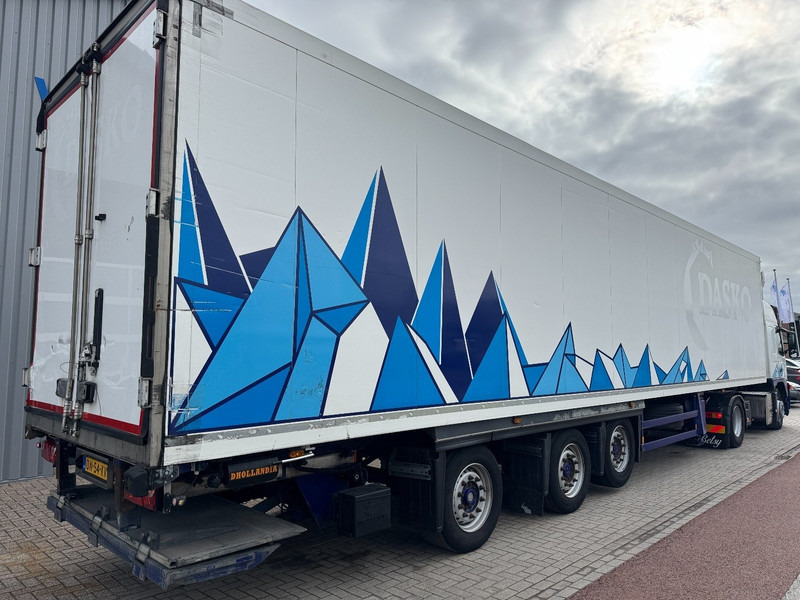 Schmitz Cargobull SCB*S3B Lift- & Steeraxle, Thermo-King SMX, Taillift 2.0 Ton - Полуприцеп-рефрижератор: фото 3 Schmitz Cargobull SCB*S3B Lift- & Steeraxle, Thermo-King SMX, Taillift 2.0 Ton - Полуприцеп-рефрижератор: фото 3