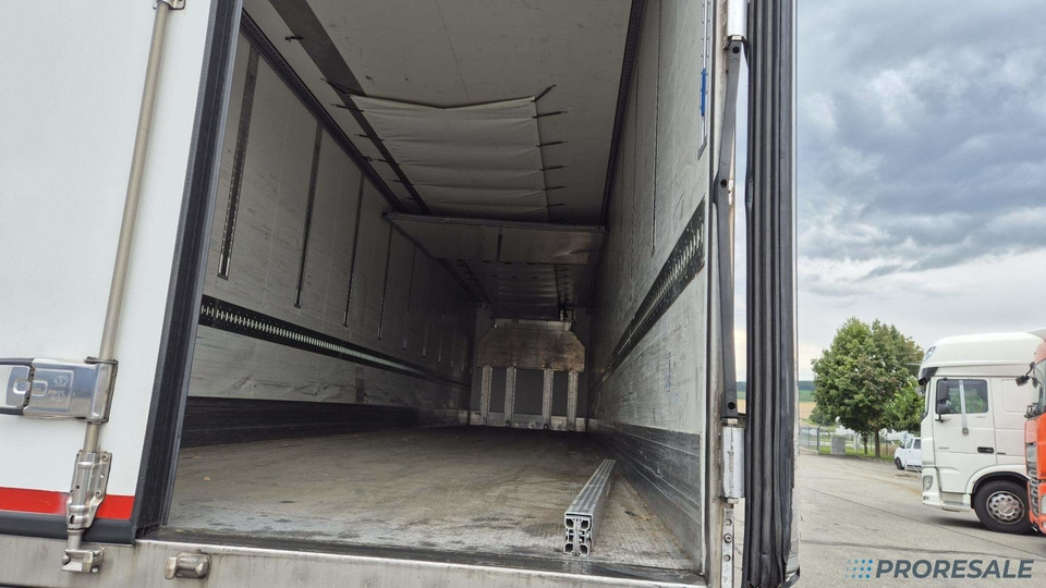 KRONE COOL LINER SD mrazírenský - MULTITEMP - dělící stěna + agregát CARRIER VECTOR 1950 Mt - Полуприцеп-рефрижератор: фото 5 KRONE COOL LINER SD mrazírenský - MULTITEMP - dělící stěna + agregát CARRIER VECTOR 1950 Mt - Полуприцеп-рефрижератор: фото 5