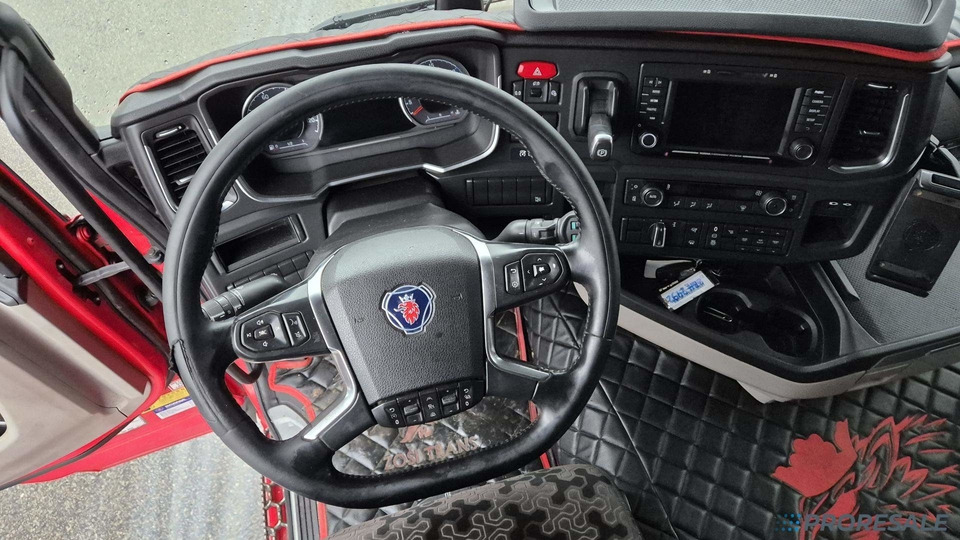 SCANIA R450 N323 NGS TOP LINE EURO 6 - Тягач: фото 4 SCANIA R450 N323 NGS TOP LINE EURO 6 - Тягач: фото 4