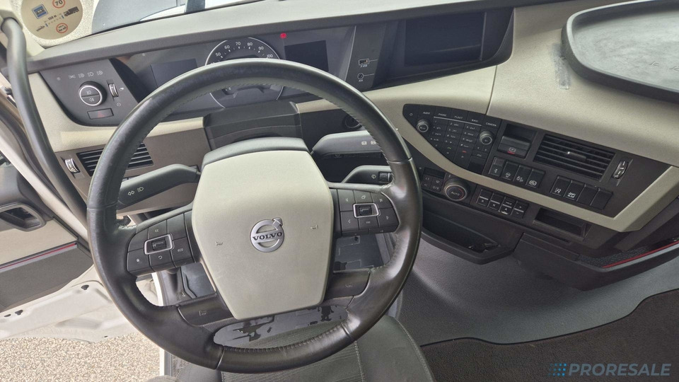 VOLVO FH 500 XL EURO 6 - Тягач: фото 4 VOLVO FH 500 XL EURO 6 - Тягач: фото 4