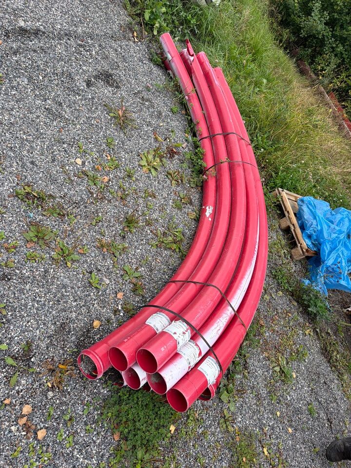 11 stk Rør deler PVC Cabel bend - Инструмент/ Оборудование: фото 1 11 stk Rør deler PVC Cabel bend - Инструмент/ Оборудование: фото 1