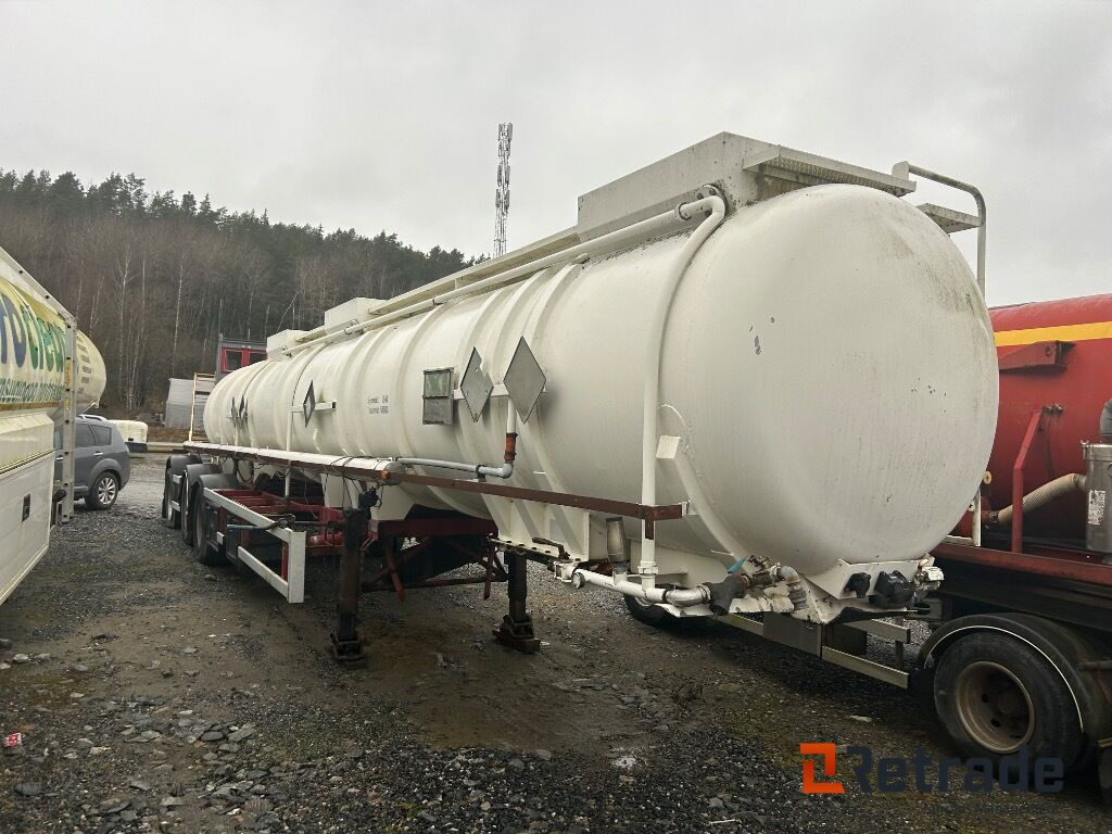 1999 Tank-Semi TRANDERS - Rep objekt (Syrefast tank) - Полуприцеп-цистерна: фото 2 1999 Tank-Semi TRANDERS - Rep objekt (Syrefast tank) - Полуприцеп-цистерна: фото 2