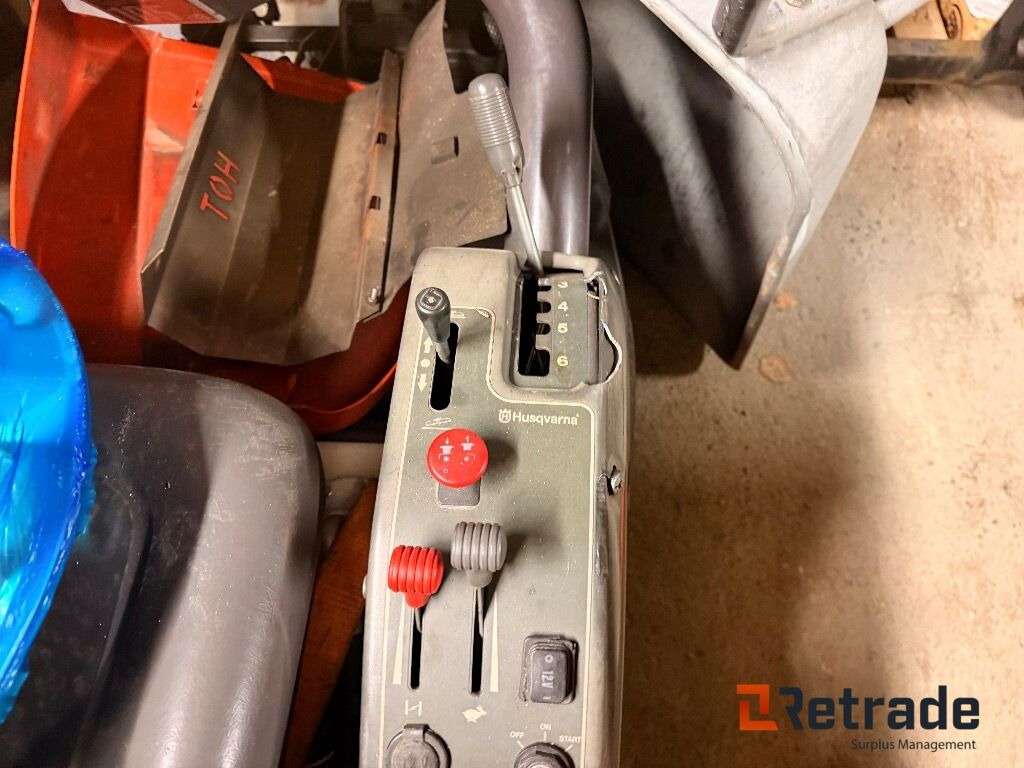 Газонокосилка 2 stk Husqvarna P524 repobjekter: фото 14