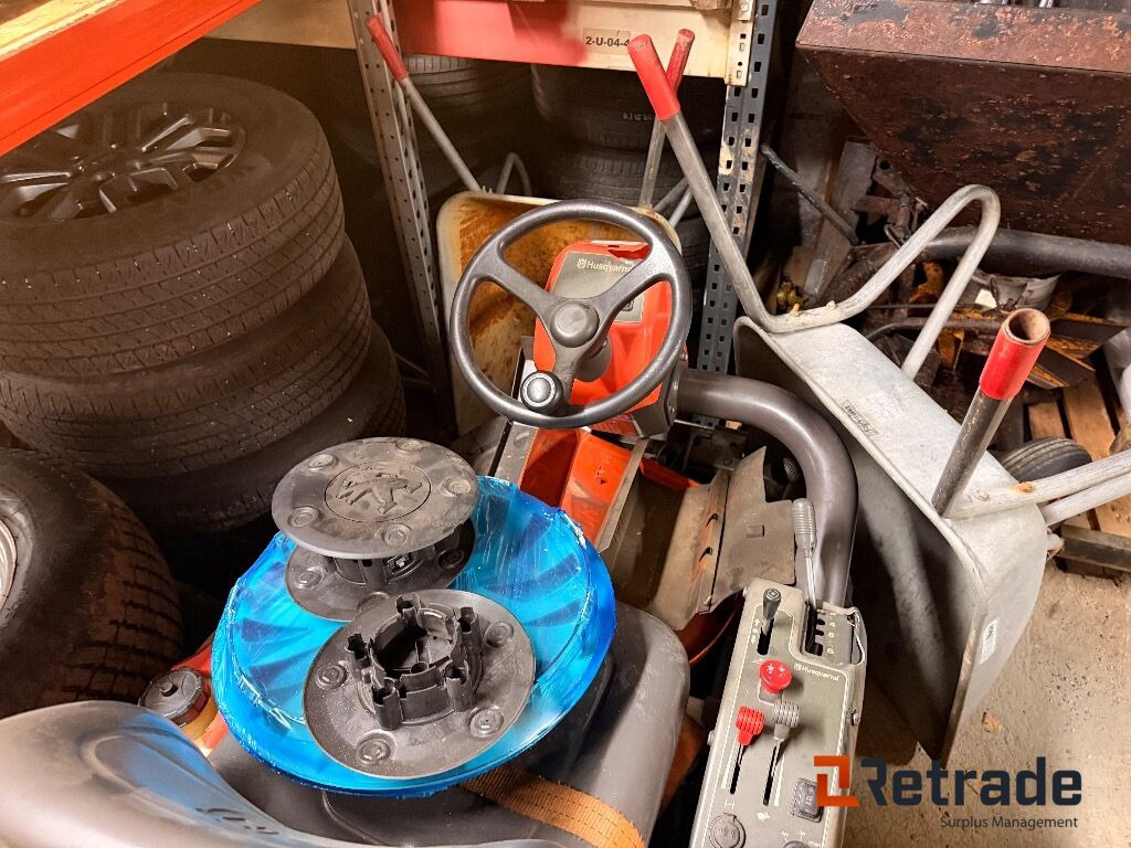 Газонокосилка 2 stk Husqvarna P524 repobjekter: фото 13