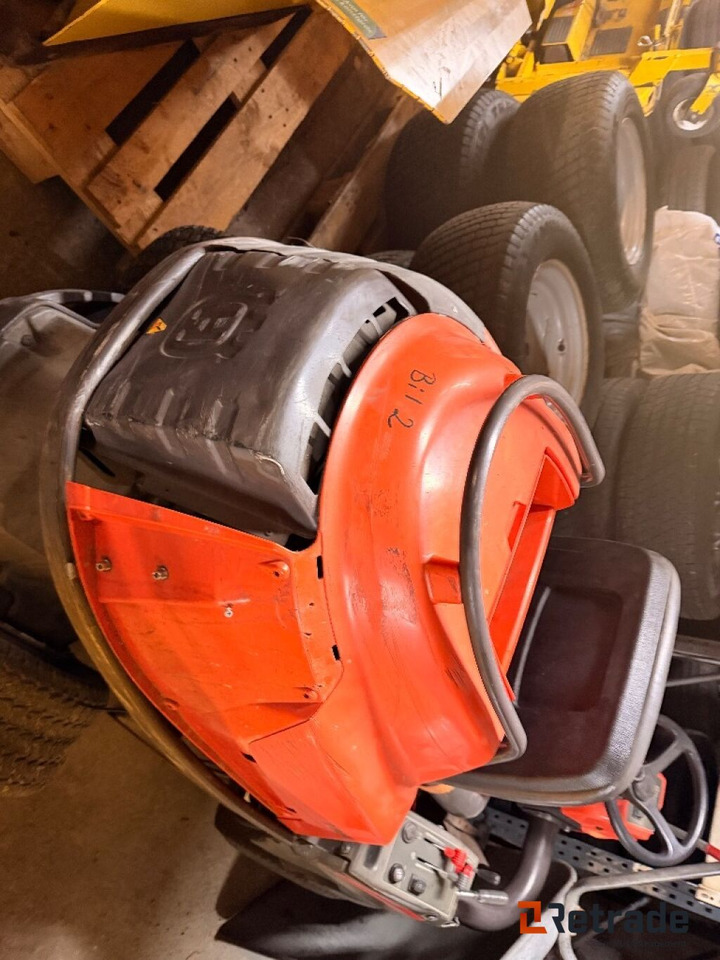 Газонокосилка 2 stk Husqvarna P524 repobjekter: фото 17
