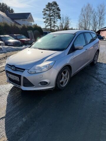 2013mod. FORD FOCUS - Легковой автомобиль: фото 1 2013mod. FORD FOCUS - Легковой автомобиль: фото 1