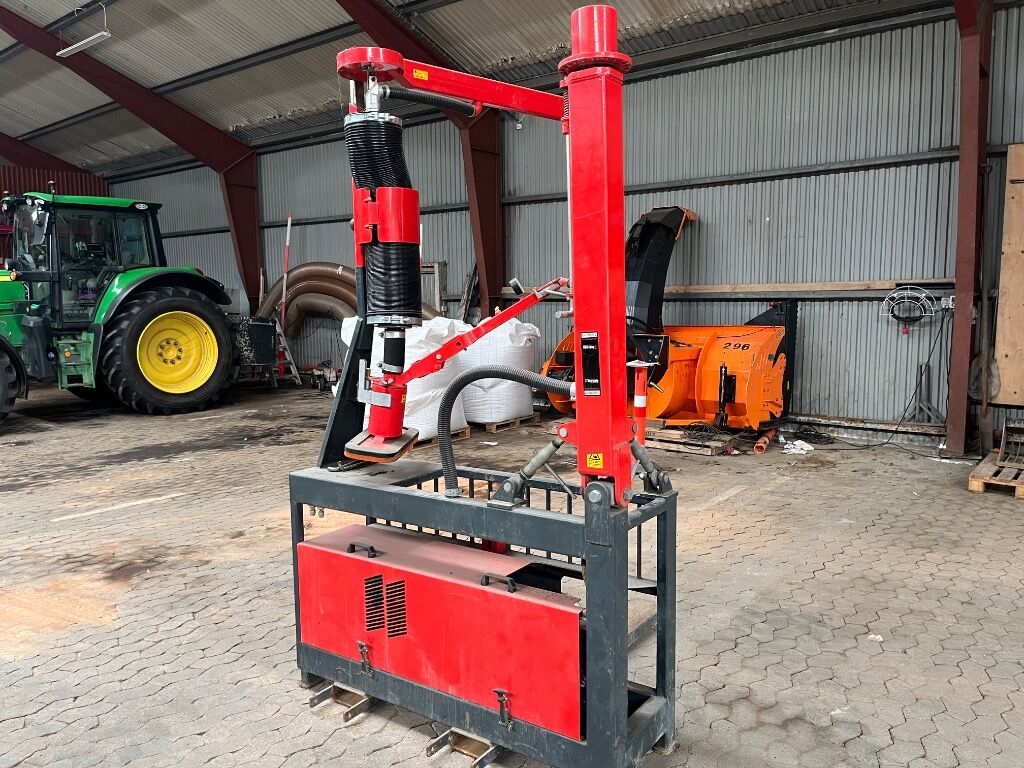 AC Lift-Blazer 2000 fliseløft. - Садовое оборудование: фото 3 AC Lift-Blazer 2000 fliseløft. - Садовое оборудование: фото 3