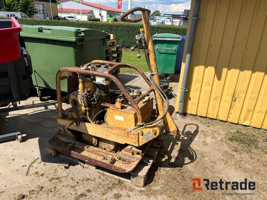 AMMANN DUOMAT pladestamper - Строительное оборудование: фото 1 AMMANN DUOMAT pladestamper - Строительное оборудование: фото 1