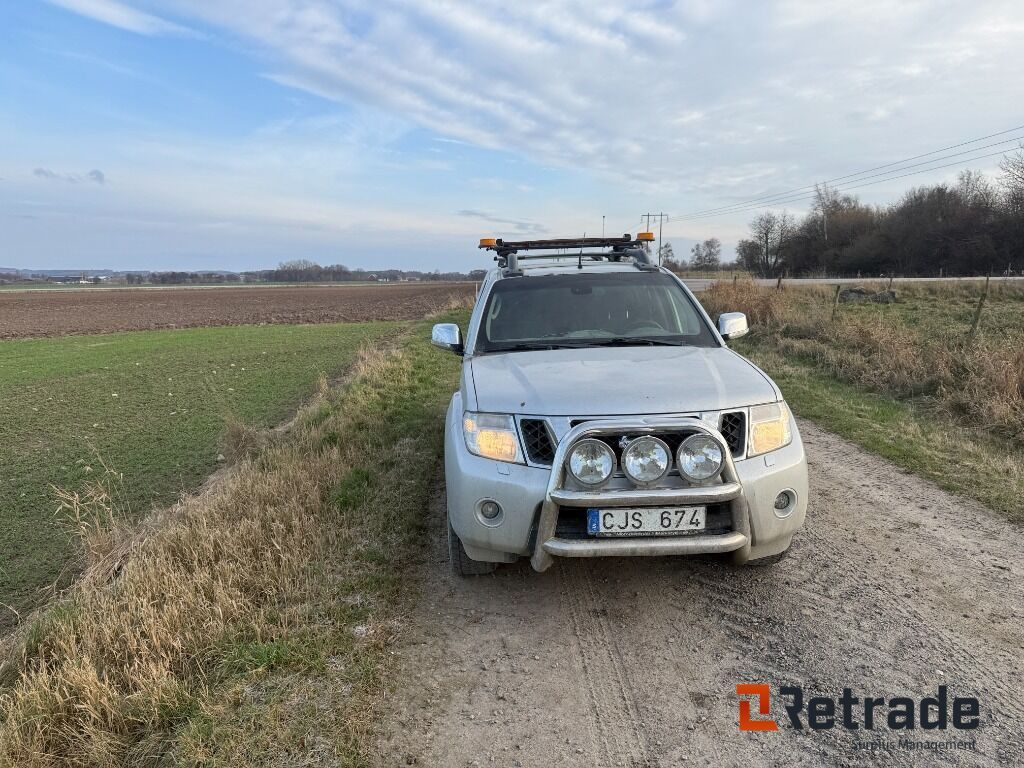 Bil Nissan Navara - Легковой автомобиль: фото 2 Bil Nissan Navara - Легковой автомобиль: фото 2