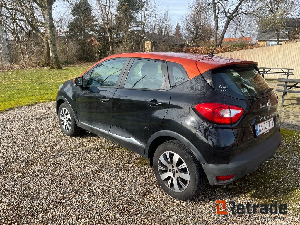 Bil RENAULT Captur TCe 90 - Легковой автомобиль: фото 4 Bil RENAULT Captur TCe 90 - Легковой автомобиль: фото 4