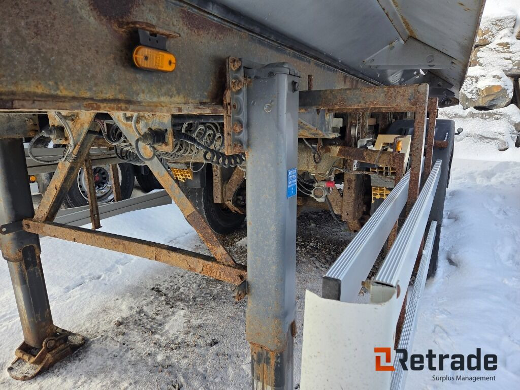 Самосвальный полуприцеп CARNEHL TIPPSEMI 2012 MOD EU OK: фото 12 Самосвальный полуприцеп CARNEHL TIPPSEMI 2012 MOD EU OK: фото 12