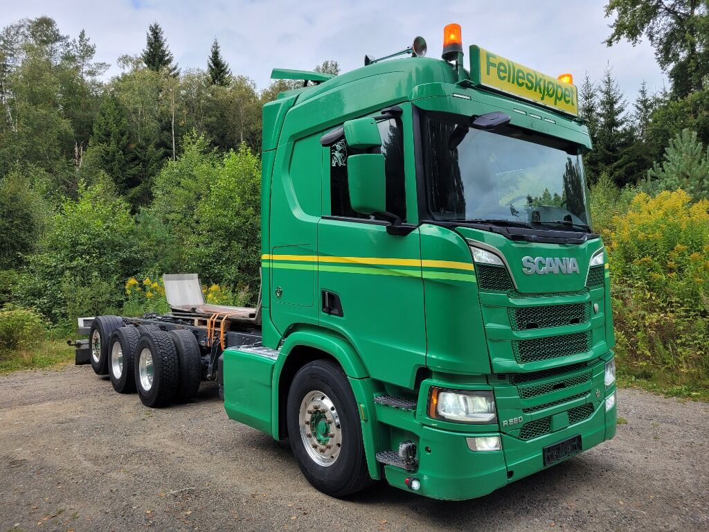 Chassi Scania R580 V8 Tridem - Грузовик-шасси: фото 2 Chassi Scania R580 V8 Tridem - Грузовик-шасси: фото 2