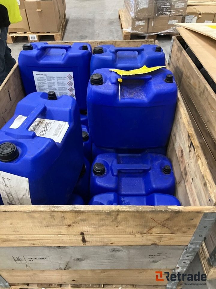 Diverse Olje 14 x 20 liter - Моторное масло и автохимия: фото 1 Diverse Olje 14 x 20 liter - Моторное масло и автохимия: фото 1