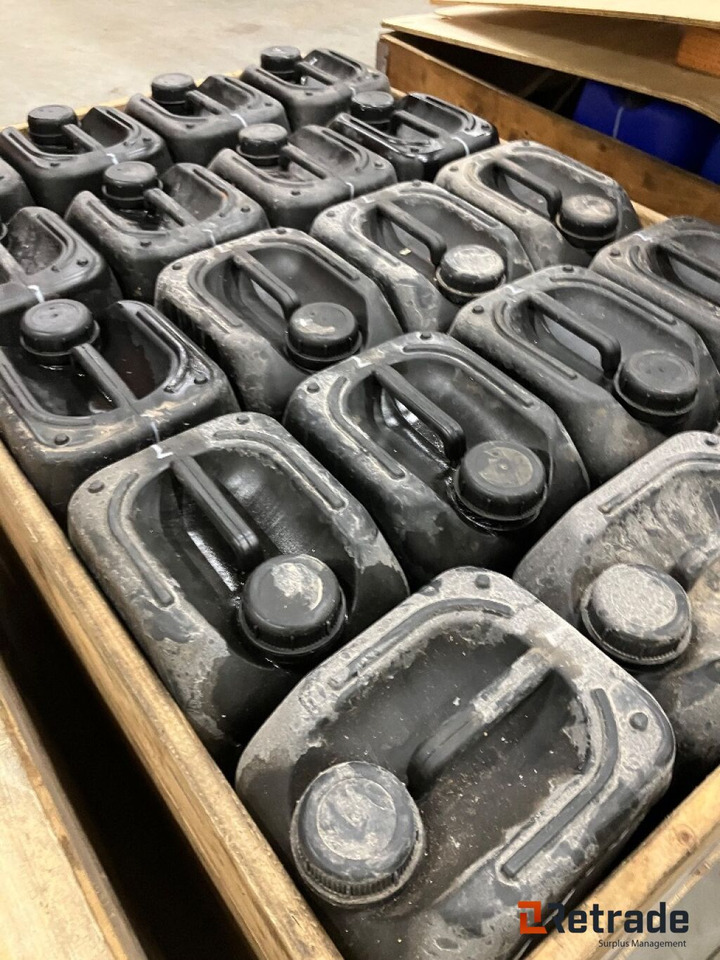 Diverse oljer - Моторное масло и автохимия: фото 1 Diverse oljer - Моторное масло и автохимия: фото 1