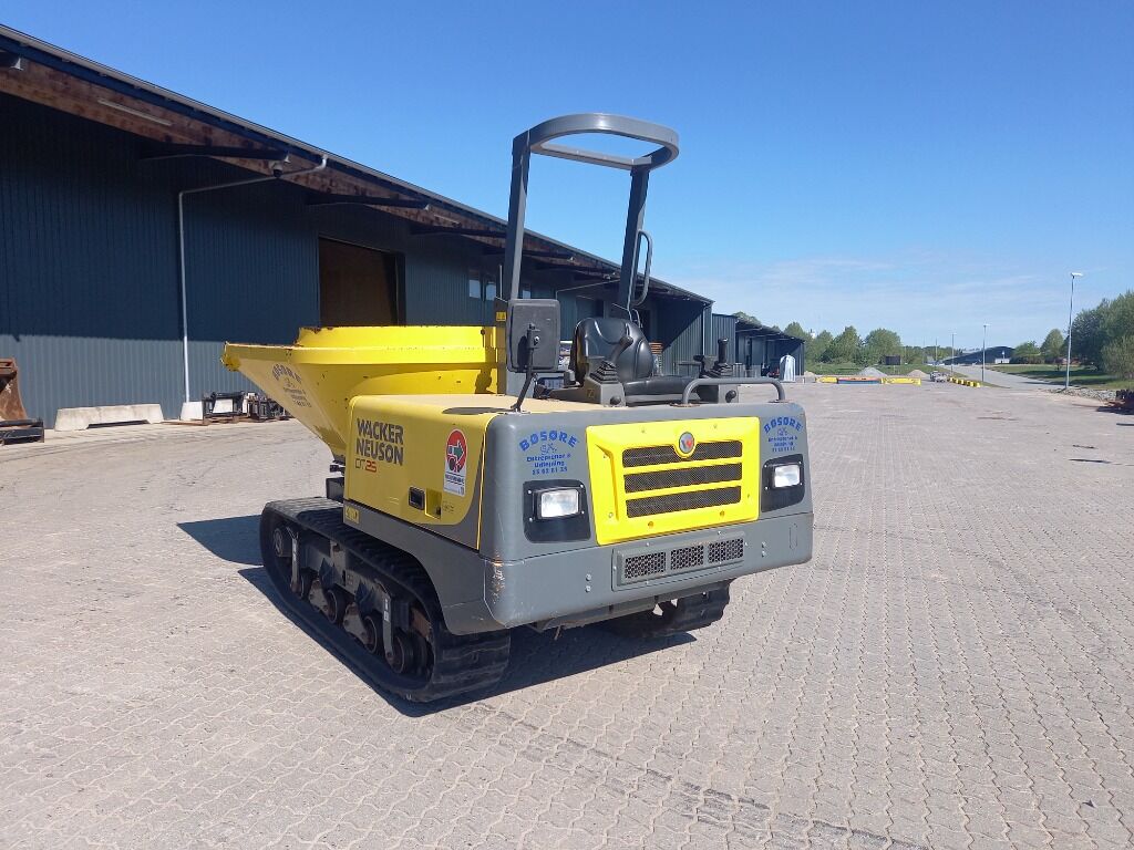 Dumper Wacker Neuson DT 25 Compact bæltedumper. - Внедорожный самосвал: фото 3 Dumper Wacker Neuson DT 25 Compact bæltedumper. - Внедорожный самосвал: фото 3