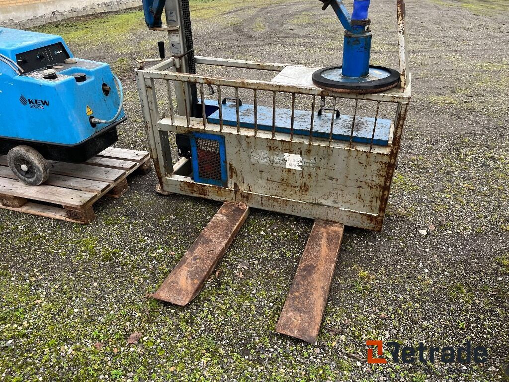 Forskelligt udstyr AL- VAC AL - VAC Vacum fliselægger - Строительное оборудование: фото 3 Forskelligt udstyr AL- VAC AL - VAC Vacum fliselægger - Строительное оборудование: фото 3