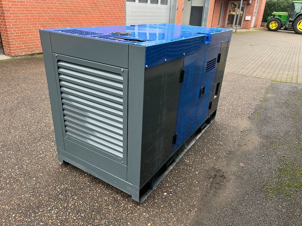 Generator SALANI Power Energi Diesel Generator - VG - R30 37,5 KVA - 33 KW - Электрогенератор: фото 4 Generator SALANI Power Energi Diesel Generator - VG - R30 37,5 KVA - 33 KW - Электрогенератор: фото 4