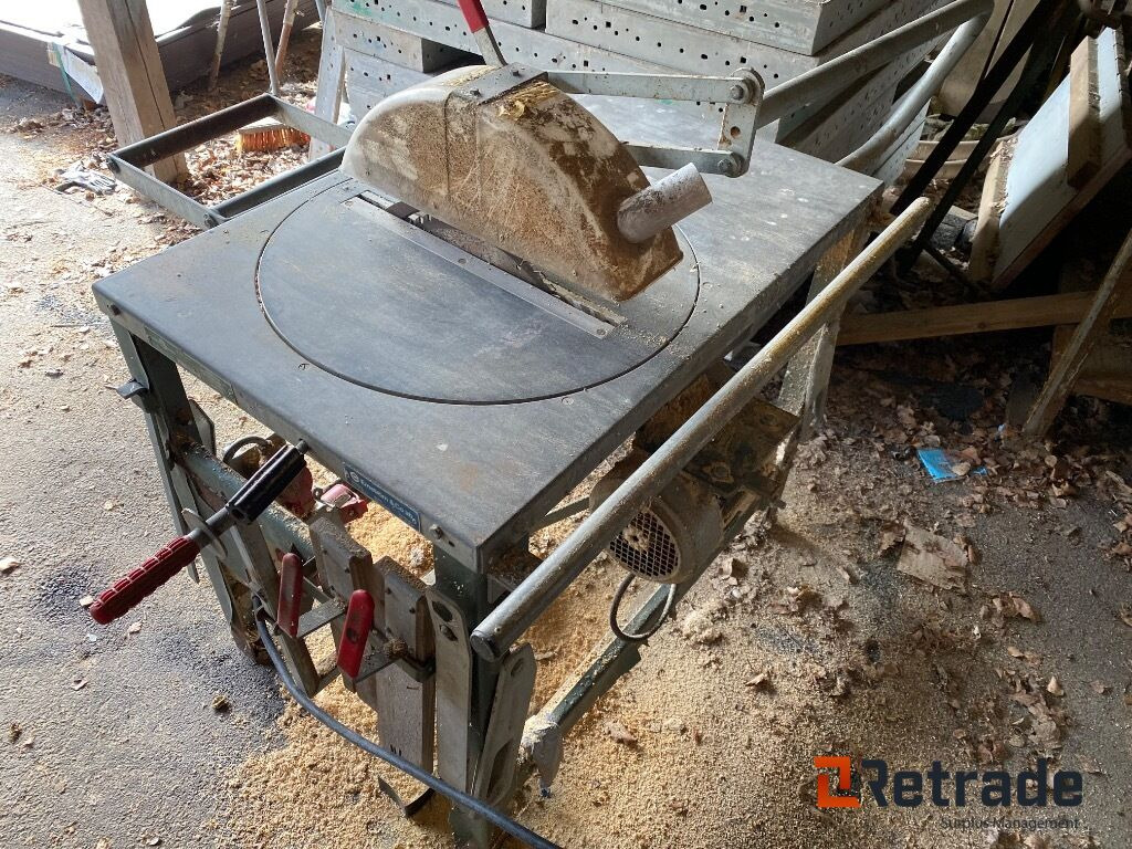 Gjerdesåg med bord - Строительное оборудование: фото 3 Gjerdesåg med bord - Строительное оборудование: фото 3