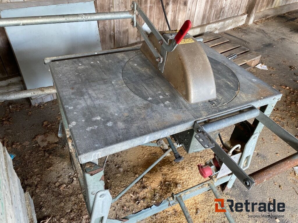 Gjerdesåg med bord - Строительное оборудование: фото 2 Gjerdesåg med bord - Строительное оборудование: фото 2