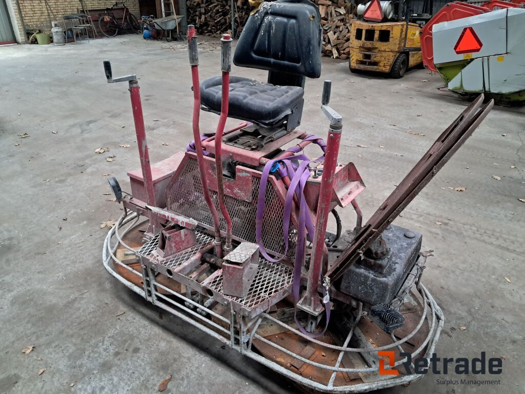 Glittemaskine Allen Engineering Pro 900 - Строительное оборудование: фото 3 Glittemaskine Allen Engineering Pro 900 - Строительное оборудование: фото 3