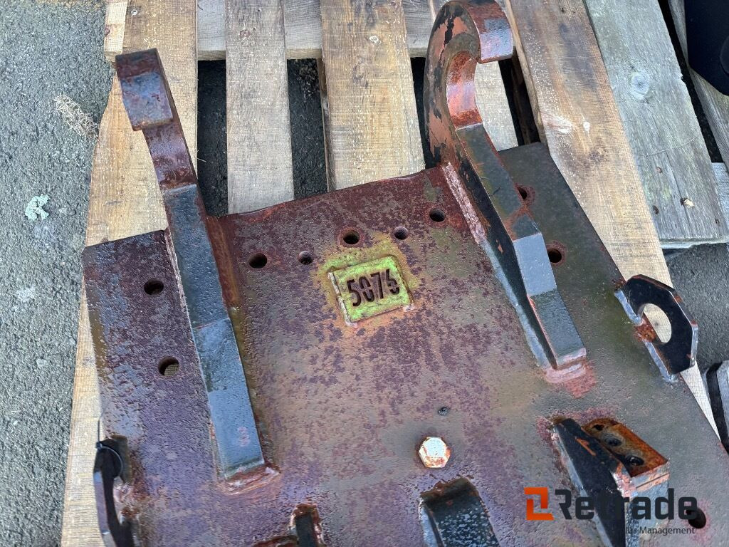 Hammarplatta - Сцепное устройство: фото 3 Hammarplatta - Сцепное устройство: фото 3