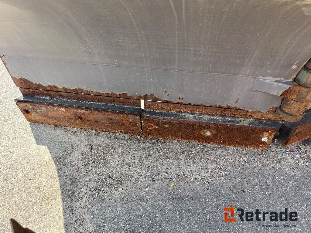 Holm KHV-2,8 V-plov til traktorfrontlift. - Строительное оборудование: фото 5 Holm KHV-2,8 V-plov til traktorfrontlift. - Строительное оборудование: фото 5