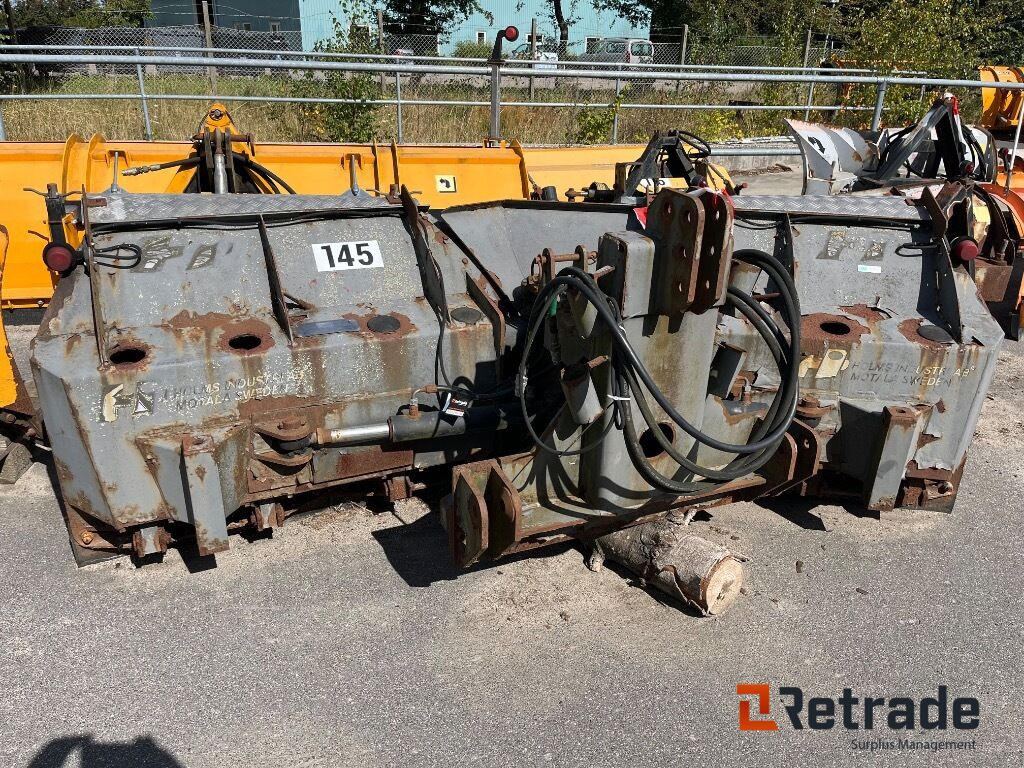 Holm KHV-2,8 V-plov til traktorfrontlift. - Строительное оборудование: фото 1 Holm KHV-2,8 V-plov til traktorfrontlift. - Строительное оборудование: фото 1