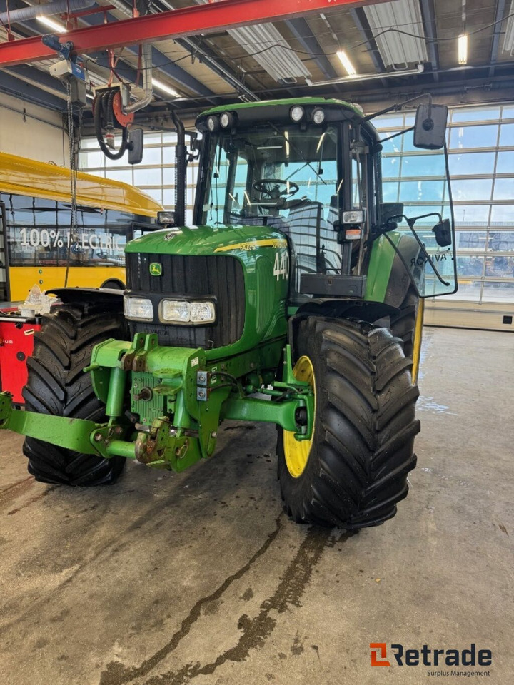 JOHN DEERE 6420S - 7114 timer - 2006 Modell - Трактор: фото 1 JOHN DEERE 6420S - 7114 timer - 2006 Modell - Трактор: фото 1
