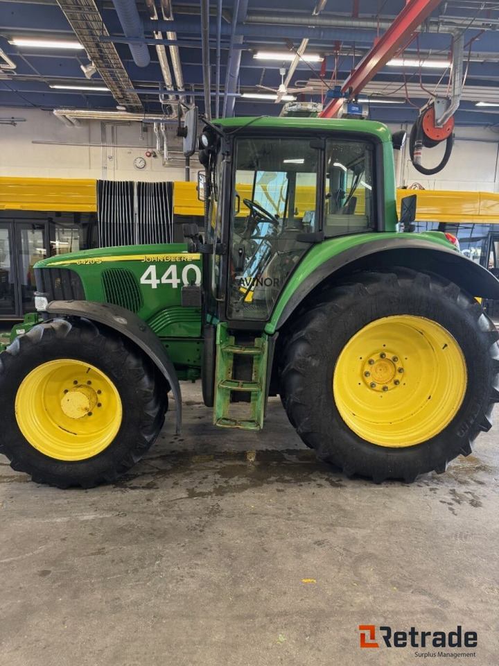 JOHN DEERE 6420S - 7114 timer - 2006 Modell - Трактор: фото 2 JOHN DEERE 6420S - 7114 timer - 2006 Modell - Трактор: фото 2