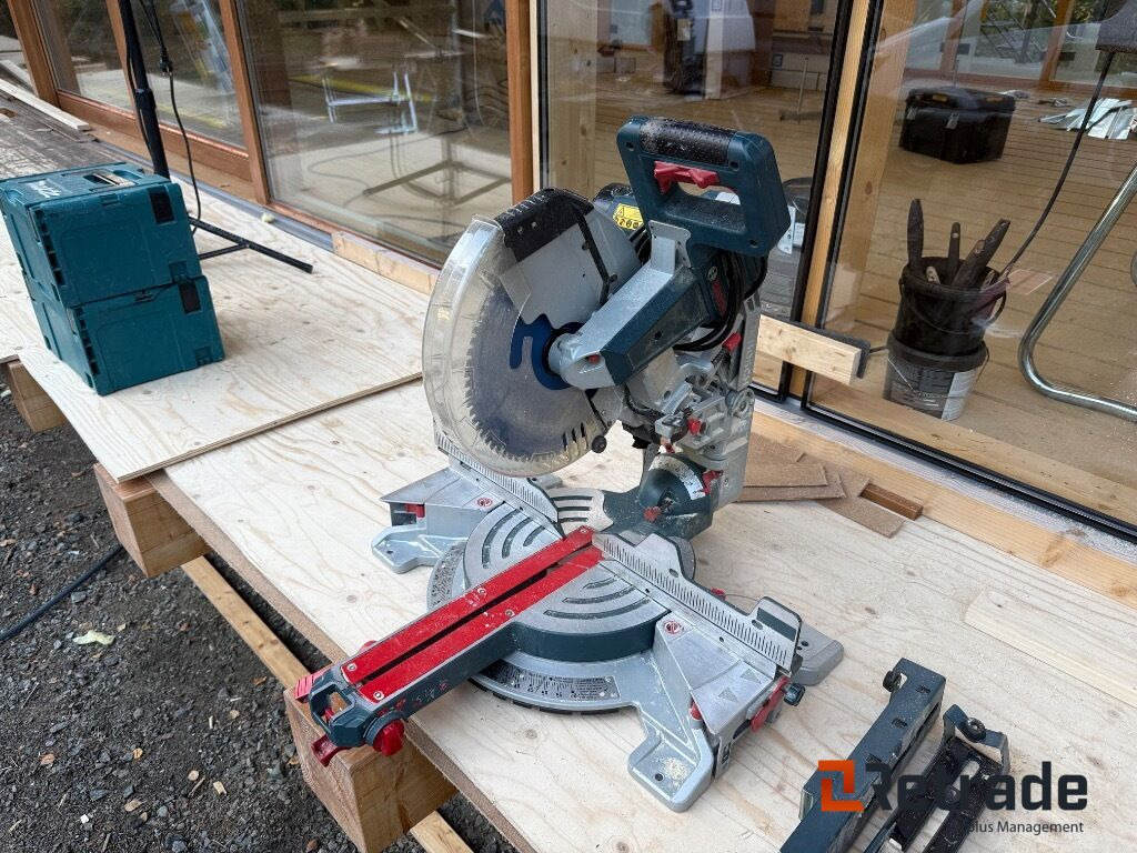 Kap/Girsåg Bosch GCM12GDL - Строительное оборудование: фото 2 Kap/Girsåg Bosch GCM12GDL - Строительное оборудование: фото 2